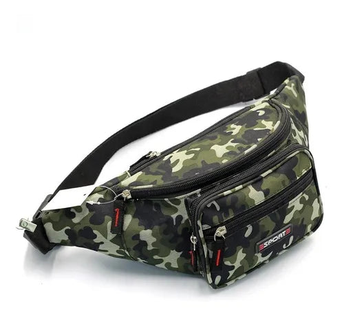 Canguro militar pixelado incluido en el kit para transportar linterna y accesorios.